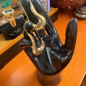 Elegant Gold Teardrop Earrings